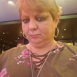 Meet your Posher, Pamela